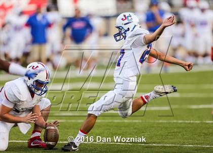 Thumbnail 2 in John Curtis Christian vs. West Monroe (Battle on the Border) photogallery.