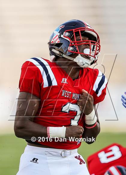 Thumbnail 1 in John Curtis Christian vs. West Monroe (Battle on the Border) photogallery.