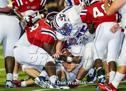 Thumbnail 2 in John Curtis Christian vs. West Monroe (Battle on the Border) photogallery.
