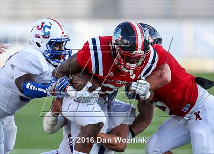 Thumbnail 2 in John Curtis Christian vs. West Monroe (Battle on the Border) photogallery.