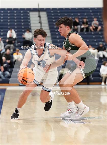 Thumbnail 1 in Colts Neck vs. Freehold Township (WOBM Christmas Classic) photogallery.