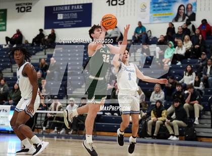 Thumbnail 1 in Colts Neck vs. Freehold Township (WOBM Christmas Classic) photogallery.