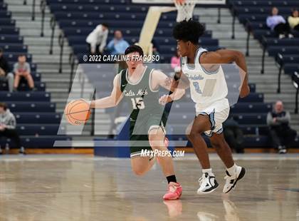 Thumbnail 2 in Colts Neck vs. Freehold Township (WOBM Christmas Classic) photogallery.