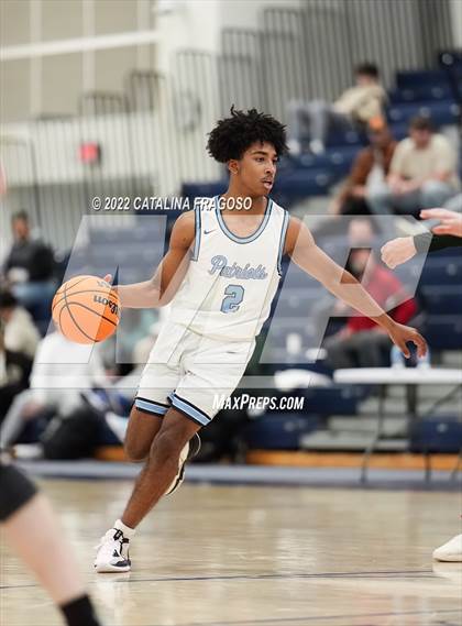 Thumbnail 1 in Colts Neck vs. Freehold Township (WOBM Christmas Classic) photogallery.
