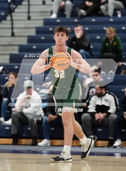 Thumbnail 3 in Colts Neck vs. Freehold Township (WOBM Christmas Classic) photogallery.
