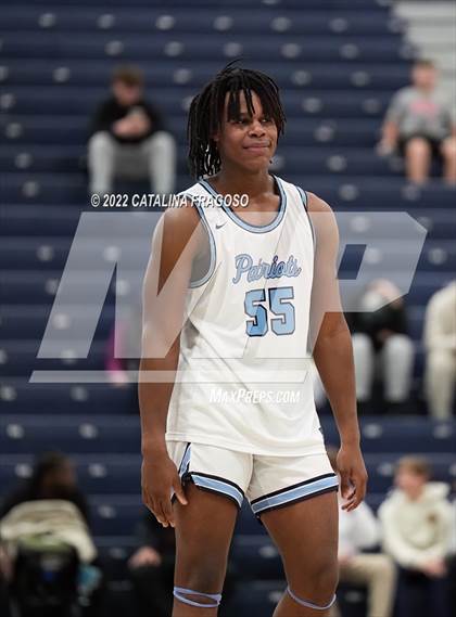 Thumbnail 3 in Colts Neck vs. Freehold Township (WOBM Christmas Classic) photogallery.