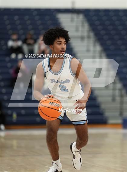 Thumbnail 3 in Colts Neck vs. Freehold Township (WOBM Christmas Classic) photogallery.