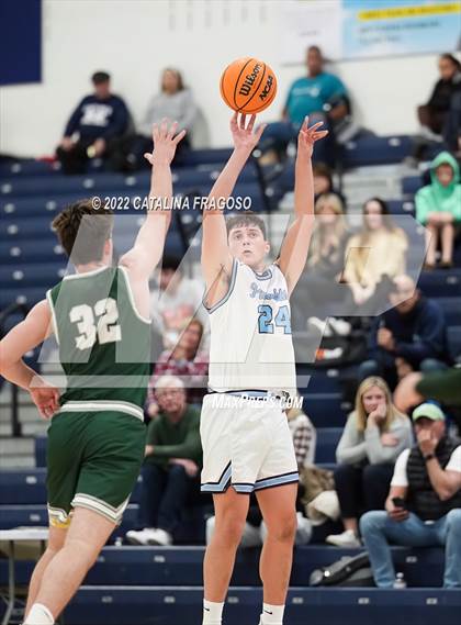 Thumbnail 2 in Colts Neck vs. Freehold Township (WOBM Christmas Classic) photogallery.