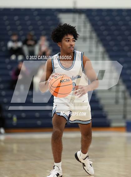 Thumbnail 2 in Colts Neck vs. Freehold Township (WOBM Christmas Classic) photogallery.