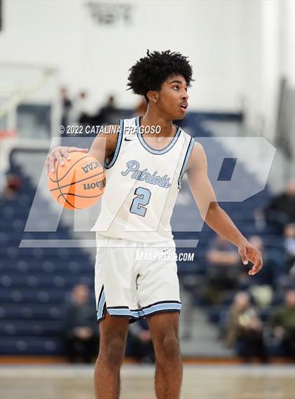Thumbnail 3 in Colts Neck vs. Freehold Township (WOBM Christmas Classic) photogallery.