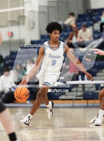 Thumbnail 3 in Colts Neck vs. Freehold Township (WOBM Christmas Classic) photogallery.