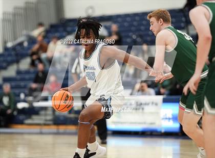 Thumbnail 2 in Colts Neck vs. Freehold Township (WOBM Christmas Classic) photogallery.