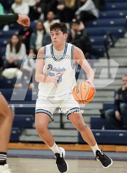 Thumbnail 2 in Colts Neck vs. Freehold Township (WOBM Christmas Classic) photogallery.