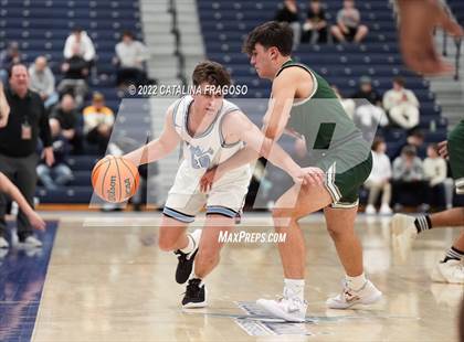 Thumbnail 3 in Colts Neck vs. Freehold Township (WOBM Christmas Classic) photogallery.