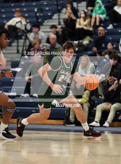 Thumbnail 2 in Colts Neck vs. Freehold Township (WOBM Christmas Classic) photogallery.