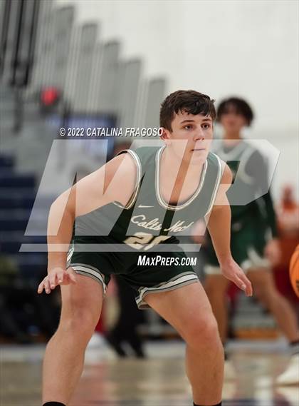 Thumbnail 3 in Colts Neck vs. Freehold Township (WOBM Christmas Classic) photogallery.