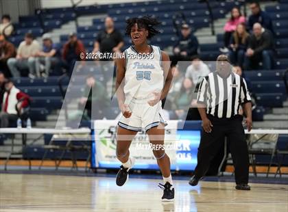 Thumbnail 1 in Colts Neck vs. Freehold Township (WOBM Christmas Classic) photogallery.
