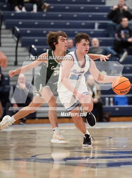 Thumbnail 2 in Colts Neck vs. Freehold Township (WOBM Christmas Classic) photogallery.