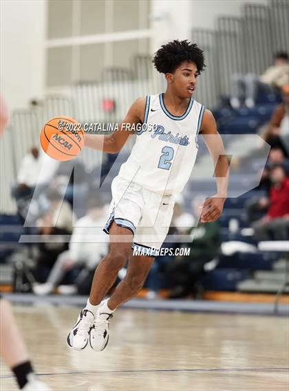 Thumbnail 2 in Colts Neck vs. Freehold Township (WOBM Christmas Classic) photogallery.