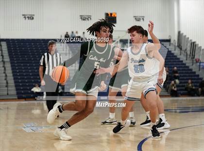 Thumbnail 3 in Colts Neck vs. Freehold Township (WOBM Christmas Classic) photogallery.