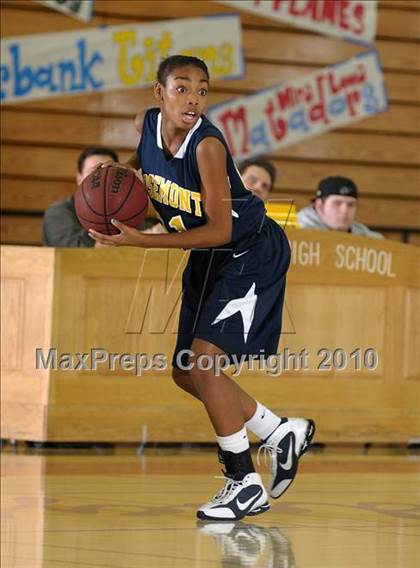 Thumbnail 1 in Rosemont vs. Milpitas (Lady Bulldogs Winter Classic) photogallery.