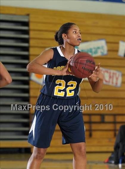 Thumbnail 1 in Rosemont vs. Milpitas (Lady Bulldogs Winter Classic) photogallery.