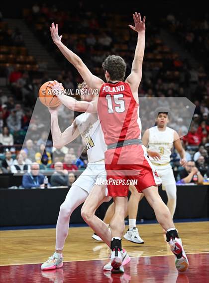 Thumbnail 2 in Rock Canyon vs. Regis Jesuit (CHSAA 6A Great 8) photogallery.