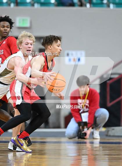 Thumbnail 1 in Rock Canyon vs. Regis Jesuit (CHSAA 6A Great 8) photogallery.
