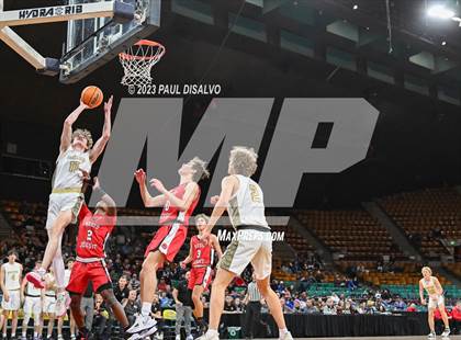 Thumbnail 1 in Rock Canyon vs. Regis Jesuit (CHSAA 6A Great 8) photogallery.