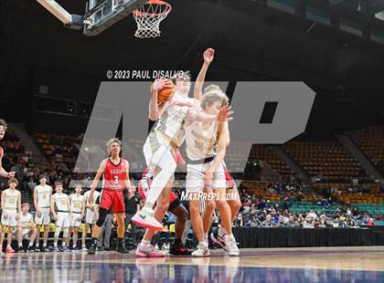 Thumbnail 3 in Rock Canyon vs. Regis Jesuit (CHSAA 6A Great 8) photogallery.