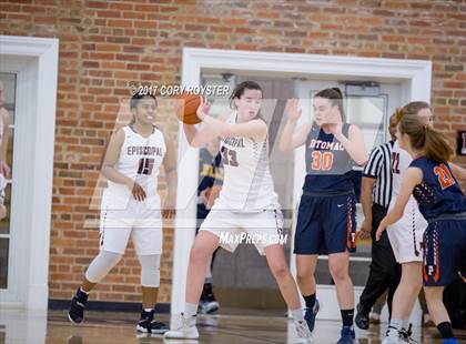 Thumbnail 3 in Episcopal vs Potomac (VISAA Division 1 Final) photogallery.