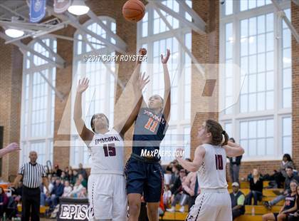 Thumbnail 1 in Episcopal vs Potomac (VISAA Division 1 Final) photogallery.