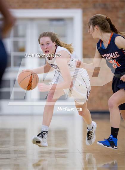 Thumbnail 3 in Episcopal vs Potomac (VISAA Division 1 Final) photogallery.
