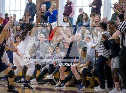 Thumbnail 2 in Episcopal vs Potomac (VISAA Division 1 Final) photogallery.