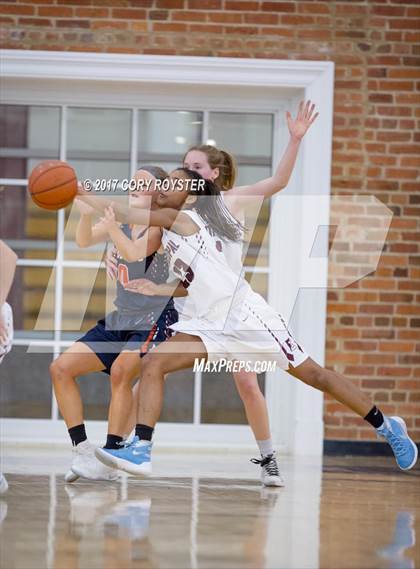 Thumbnail 3 in Episcopal vs Potomac (VISAA Division 1 Final) photogallery.