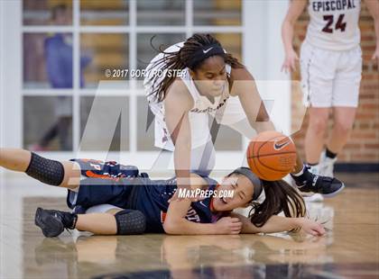 Thumbnail 2 in Episcopal vs Potomac (VISAA Division 1 Final) photogallery.