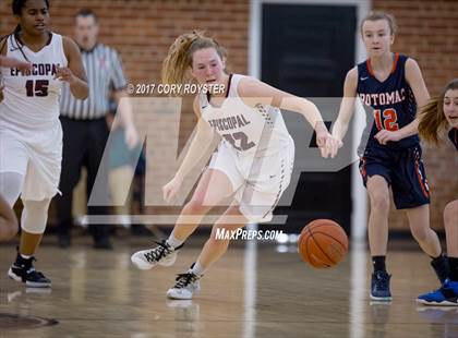 Thumbnail 3 in Episcopal vs Potomac (VISAA Division 1 Final) photogallery.