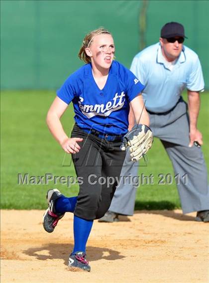Thumbnail 1 in Skyview vs Emmett (4A District Tournament, Championship Game) photogallery.