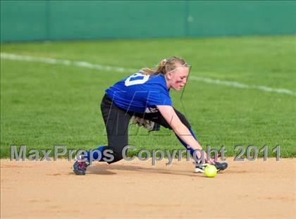 Thumbnail 3 in Skyview vs Emmett (4A District Tournament, Championship Game) photogallery.