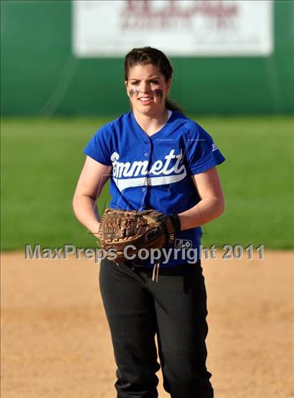 Thumbnail 1 in Skyview vs Emmett (4A District Tournament, Championship Game) photogallery.