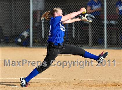 Thumbnail 3 in Skyview vs Emmett (4A District Tournament, Championship Game) photogallery.