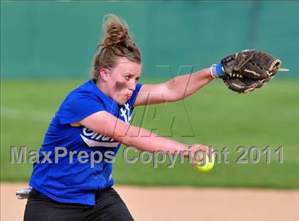 Thumbnail 2 in Skyview vs Emmett (4A District Tournament, Championship Game) photogallery.