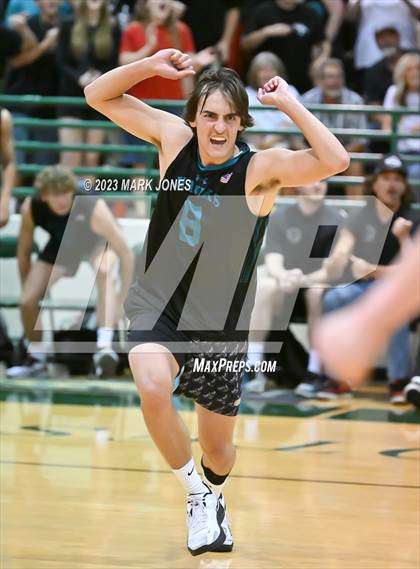 Thumbnail 1 in Perry vs. Highland (AIA 6A Final) photogallery.