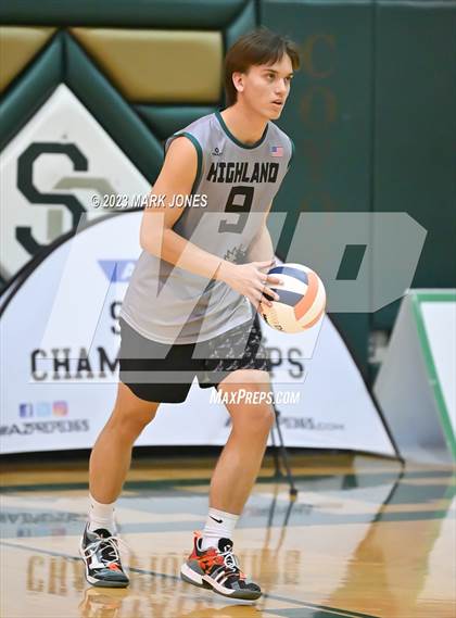 Thumbnail 2 in Perry vs. Highland (AIA 6A Final) photogallery.