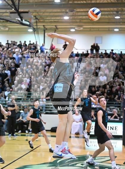 Thumbnail 1 in Perry vs. Highland (AIA 6A Final) photogallery.