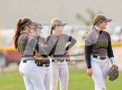 Thumbnail 2 in North Platte vs. Pius X photogallery.