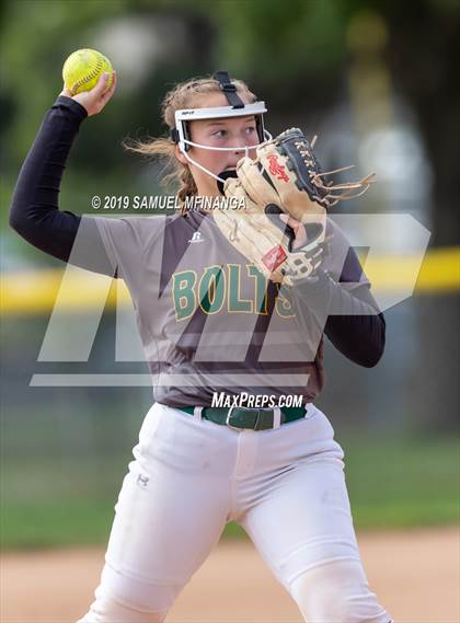 Thumbnail 3 in North Platte vs. Pius X photogallery.