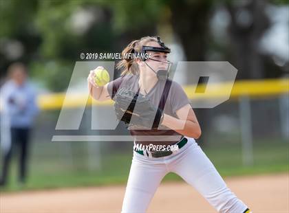 Thumbnail 1 in North Platte vs. Pius X photogallery.