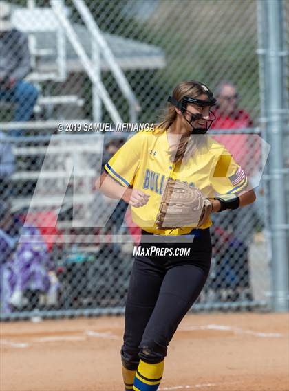 Thumbnail 3 in North Platte vs. Pius X photogallery.