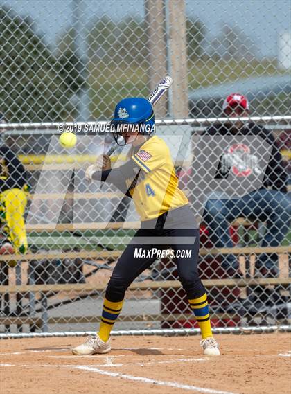 Thumbnail 2 in North Platte vs. Pius X photogallery.